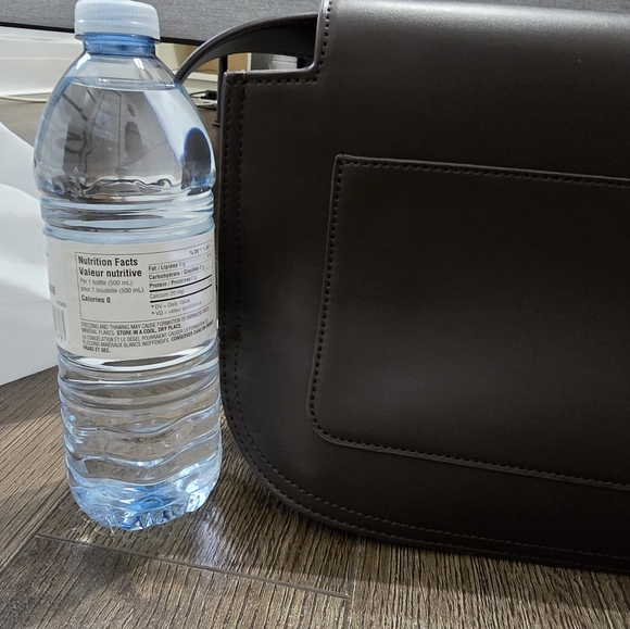 Calvin Klein shoulder bag - Picture 9 of 9